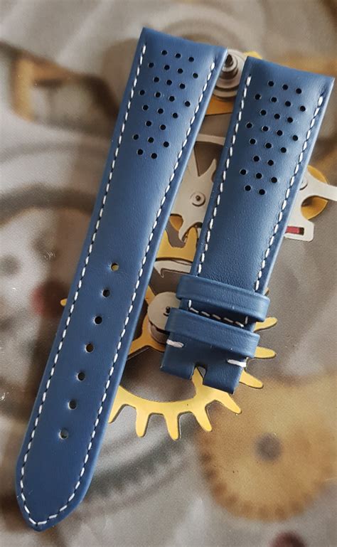 omega seamaster strap pins